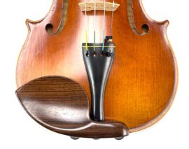 Guarneri violin chinrest (ROSEWOOD, hill nickel feet)