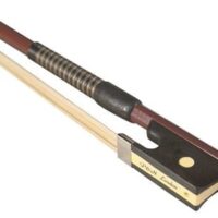 Great for Violin Students Lightweight Durable Bow Made with Natural White Horsehair Beginners and Teachers P & H Bows Fibreglass Violin Bow 1/2 