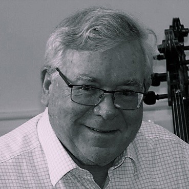19/4 - Everything you need to know about violin bows - Caswells Strings